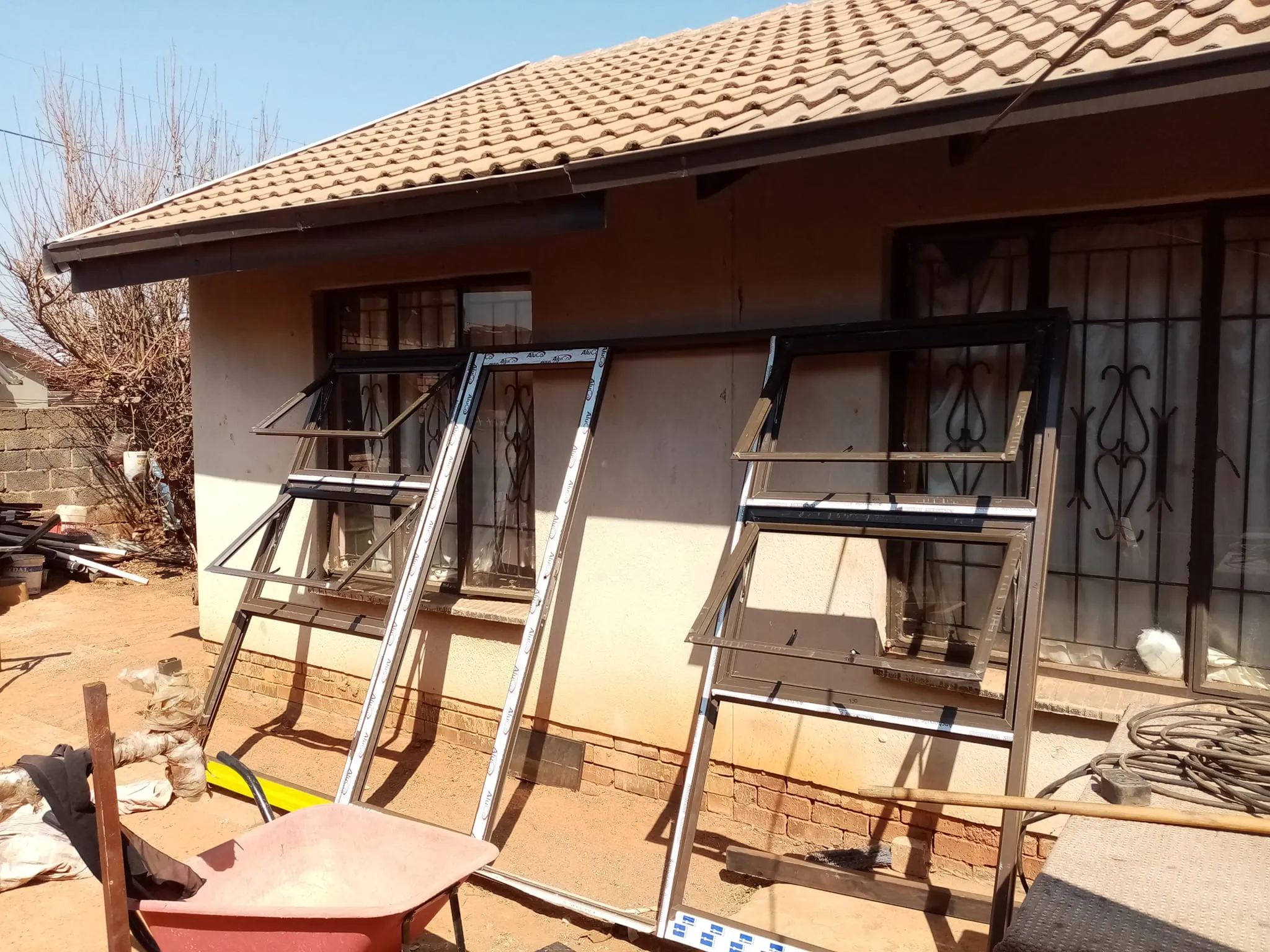 Aluminum Doors and Windows
