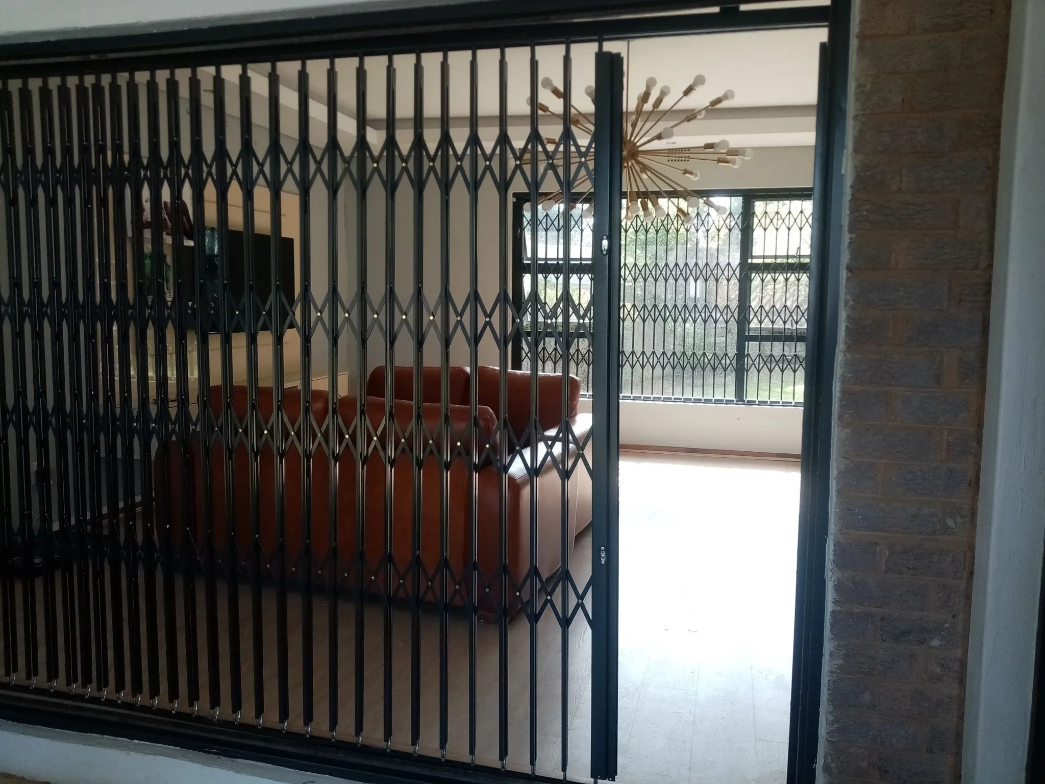 Aluminum Doors and Windows