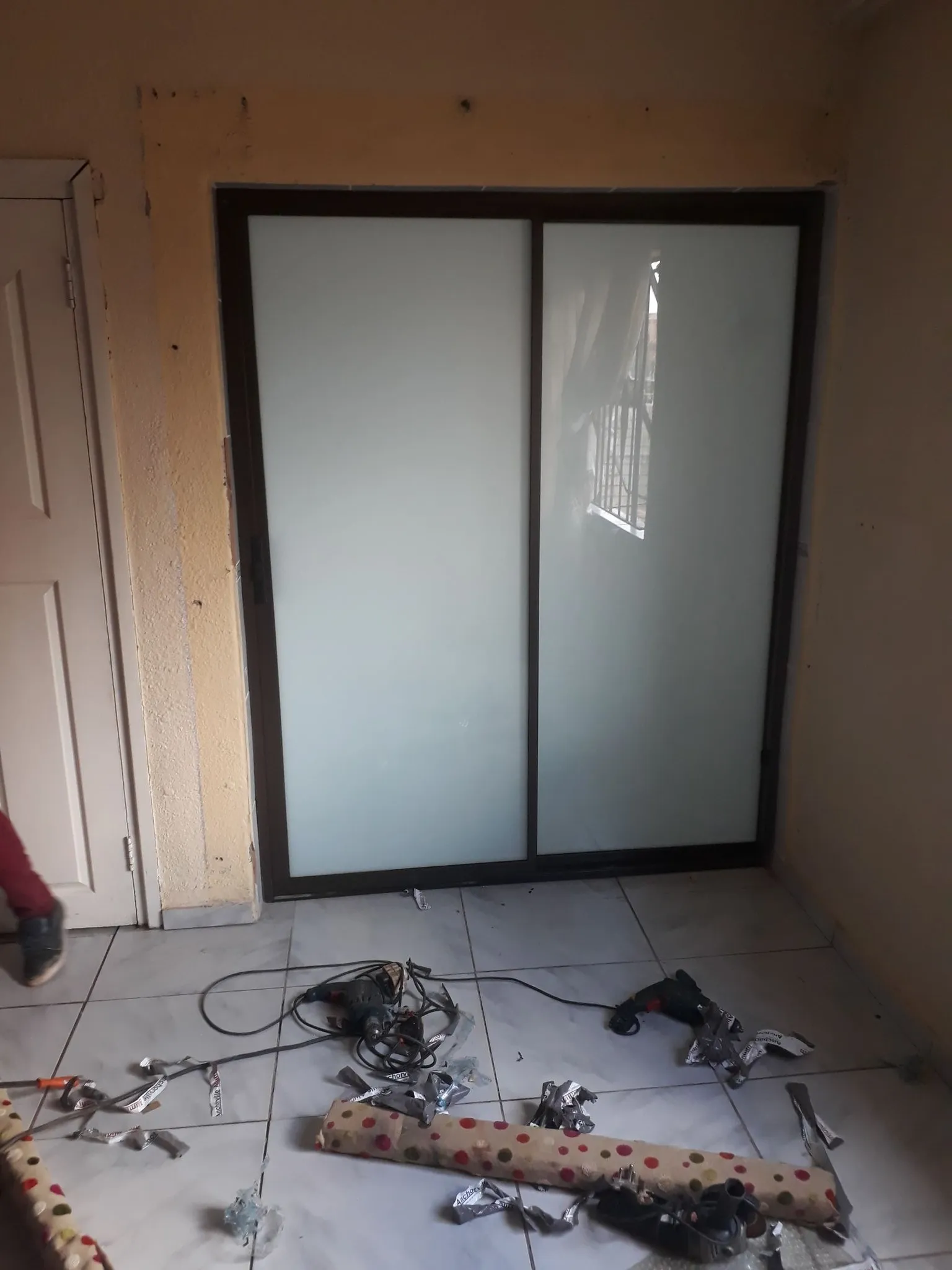 Aluminum Doors and Windows