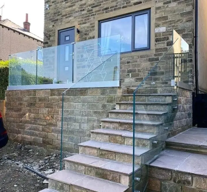 Balustrades Installation